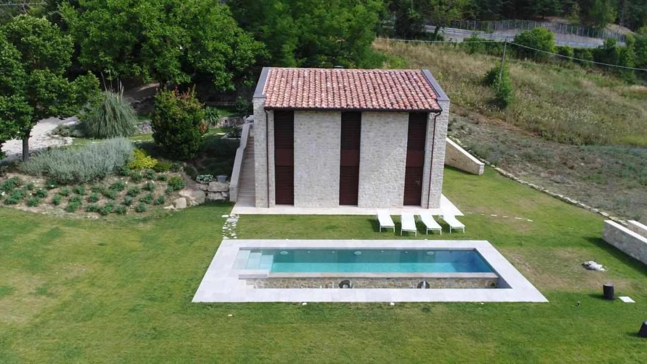 Molino Dei Ciliegi Splendida Villa In Umbria 新维南佐 外观 照片